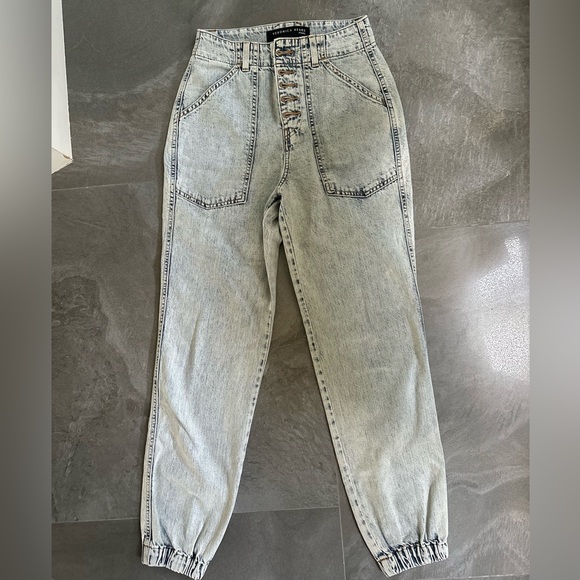 * VERONICA BEARD BOLTON DENIM JOGGERS * - Picture 3 of 6